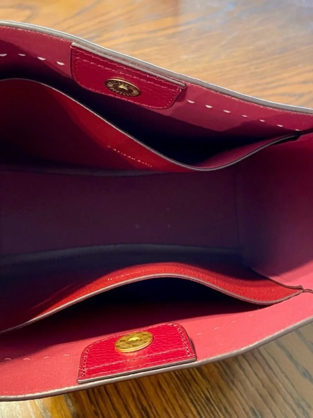 Classic Red Wine Leather Pebbled Shoulder Bag with Gold Accents